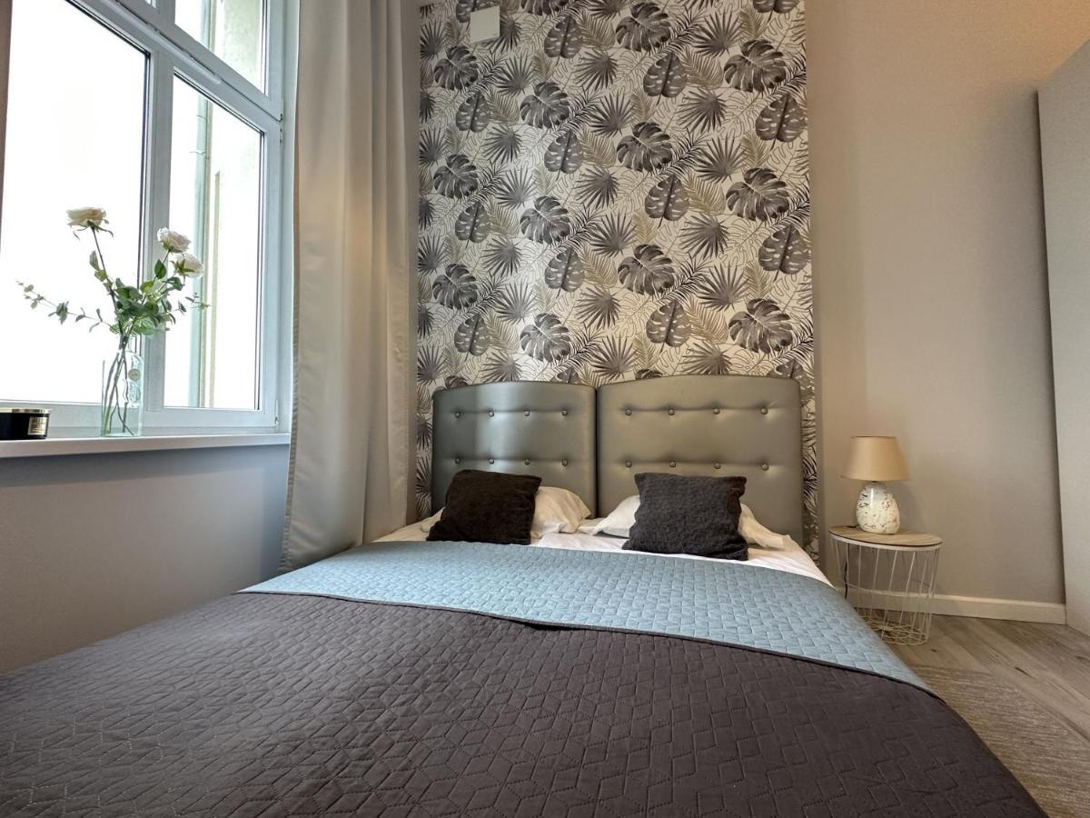 Apartament Wroclawia Екстериор снимка