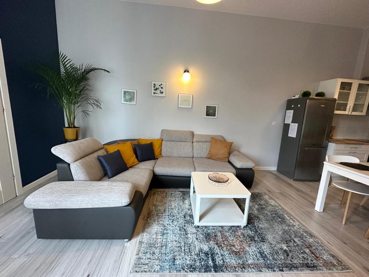 Apartament Wroclawia Екстериор снимка