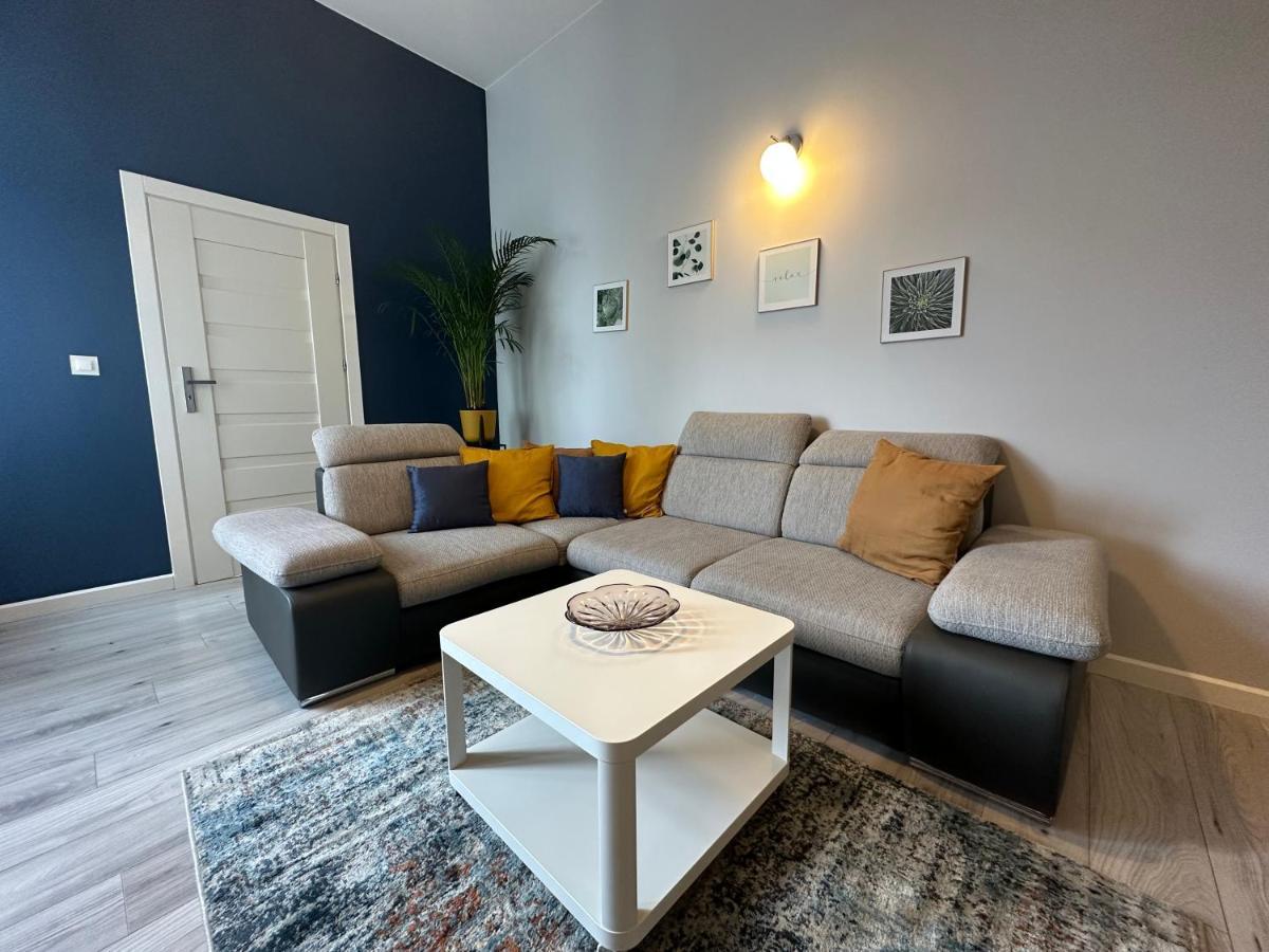 Apartament Wroclawia Екстериор снимка