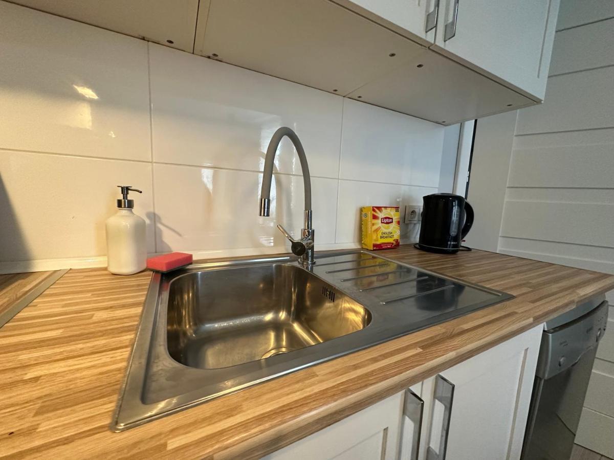 Apartament Wroclawia Екстериор снимка