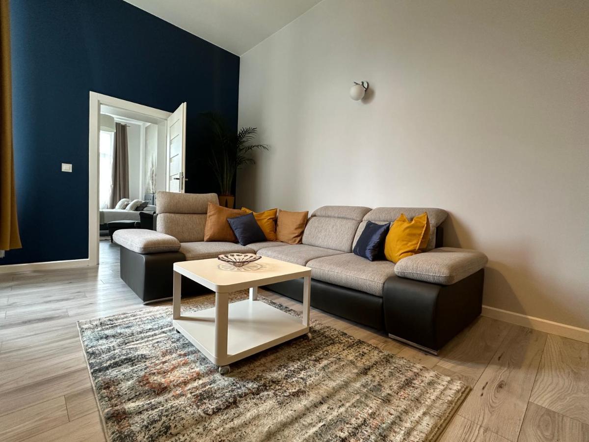 Apartament Wroclawia Екстериор снимка